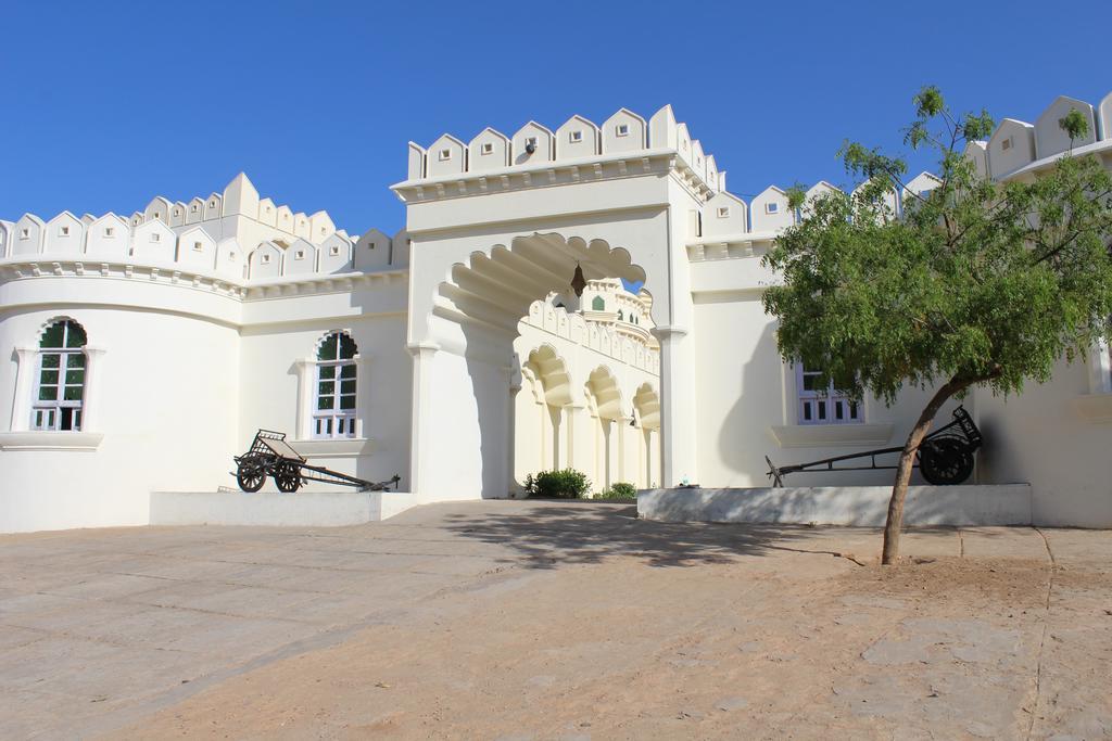 Gulaab Niwaas Palace Pushkar Buitenkant foto